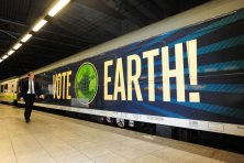 The Climate Express in Brussels Midi Station - WWF Coach