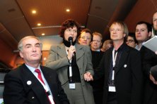 Jean-Pierre Loubinoux, UIC Director General and Nicole Wilke, International (...)